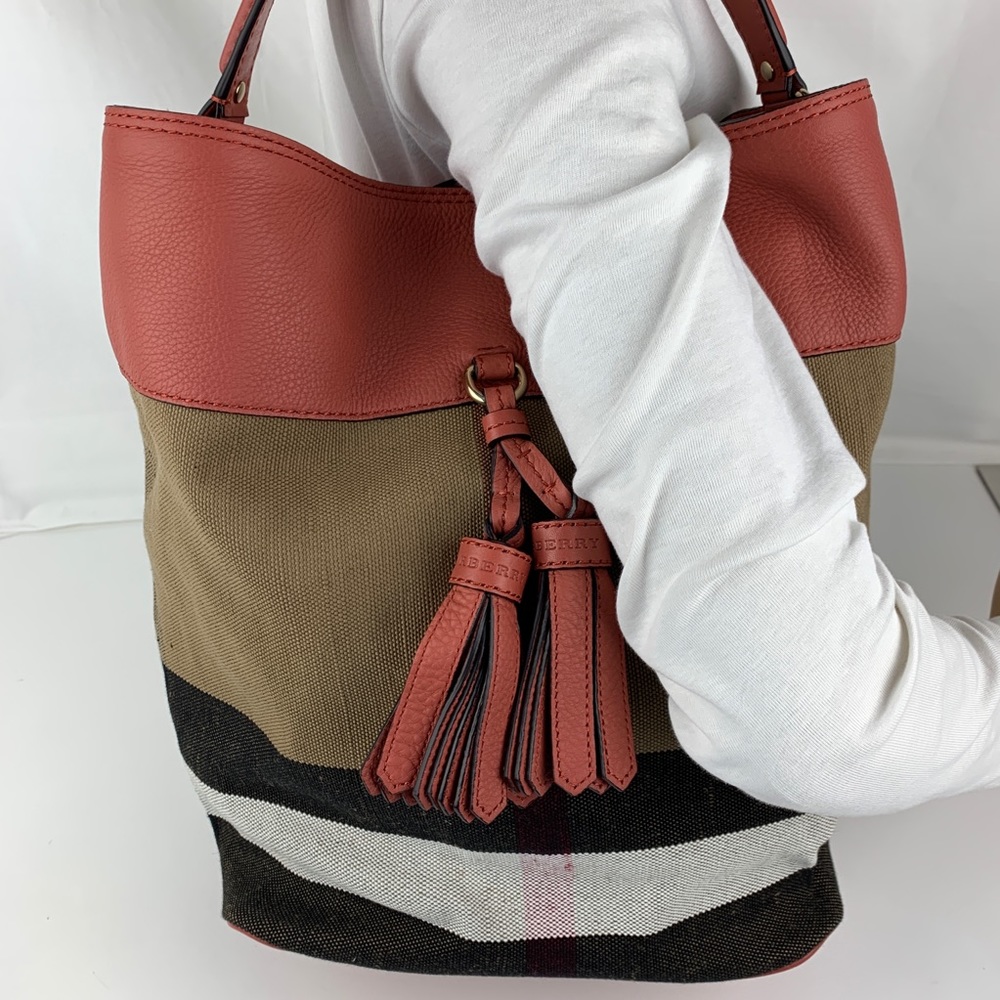 New Burberry Brit Grainy Ashby Check Tote Bag - Picture 2 of 7